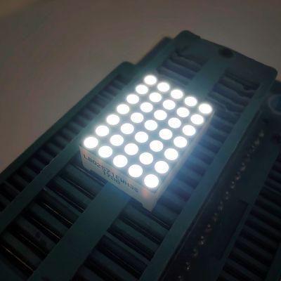 Goede prijs. 1.9mm Gemeenschappelijke Kathode DOT Matrix Puur Groene LED Display online